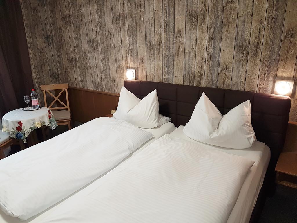 Charlottenhof Hotel Messel Zewnętrze zdjęcie